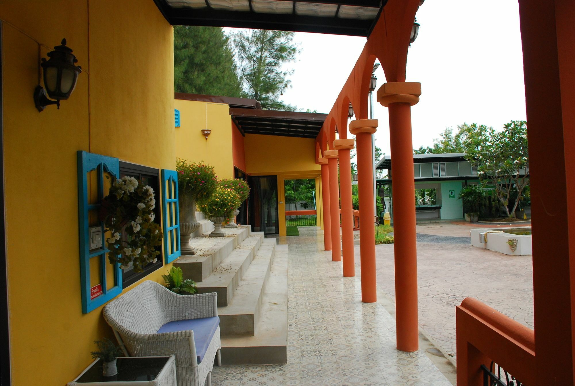Phutara Accomodation Cha-Am Buitenkant foto