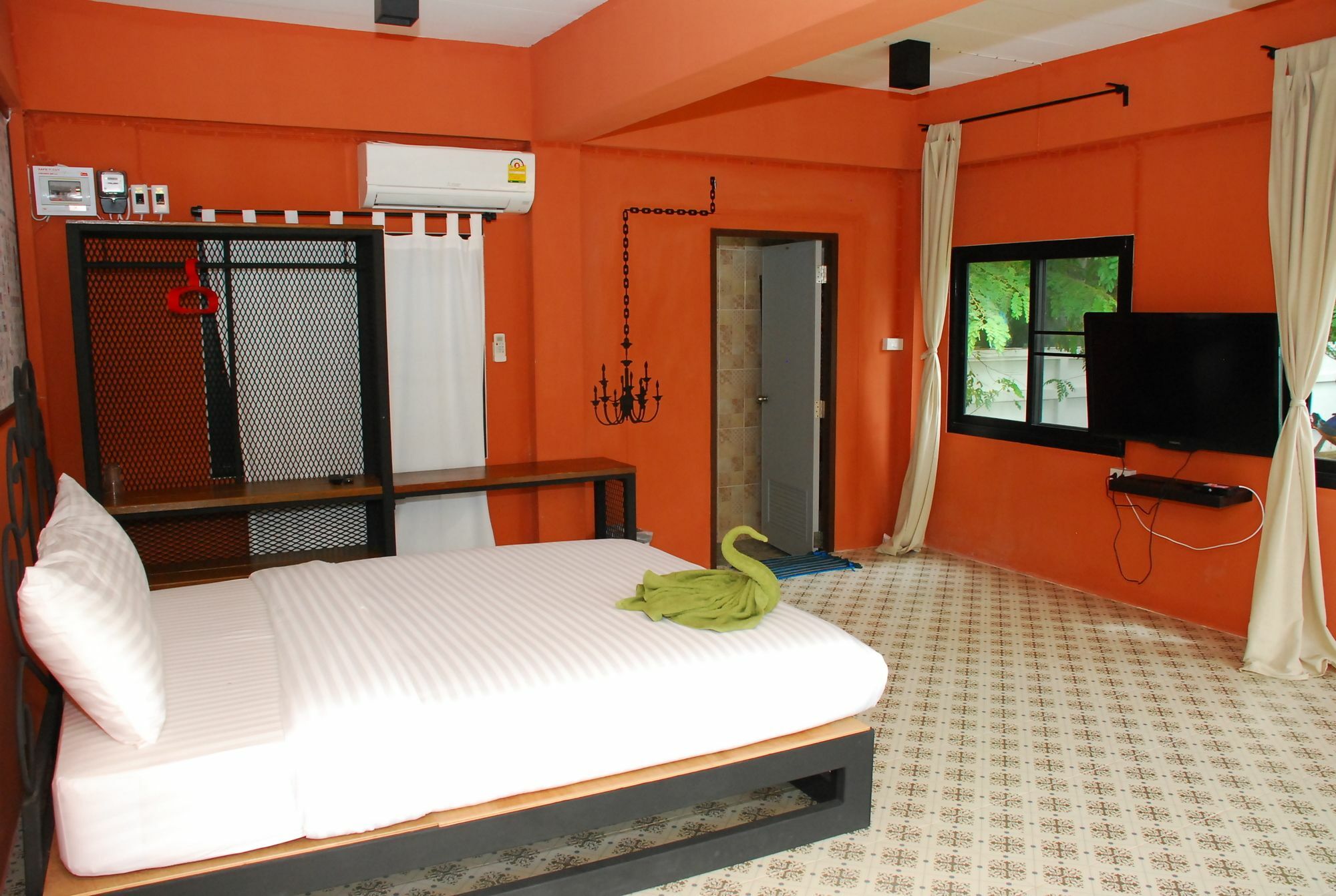 Phutara Accomodation Cha-Am Buitenkant foto