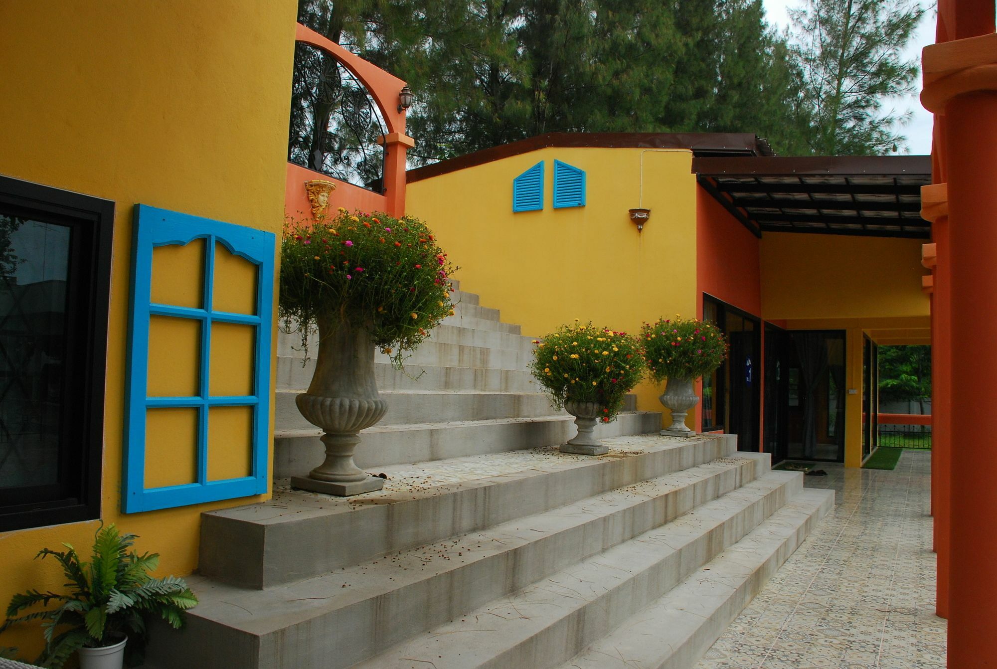Phutara Accomodation Cha-Am Buitenkant foto